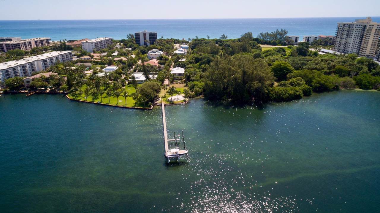 900 Lago Mar Lane - Photo 1