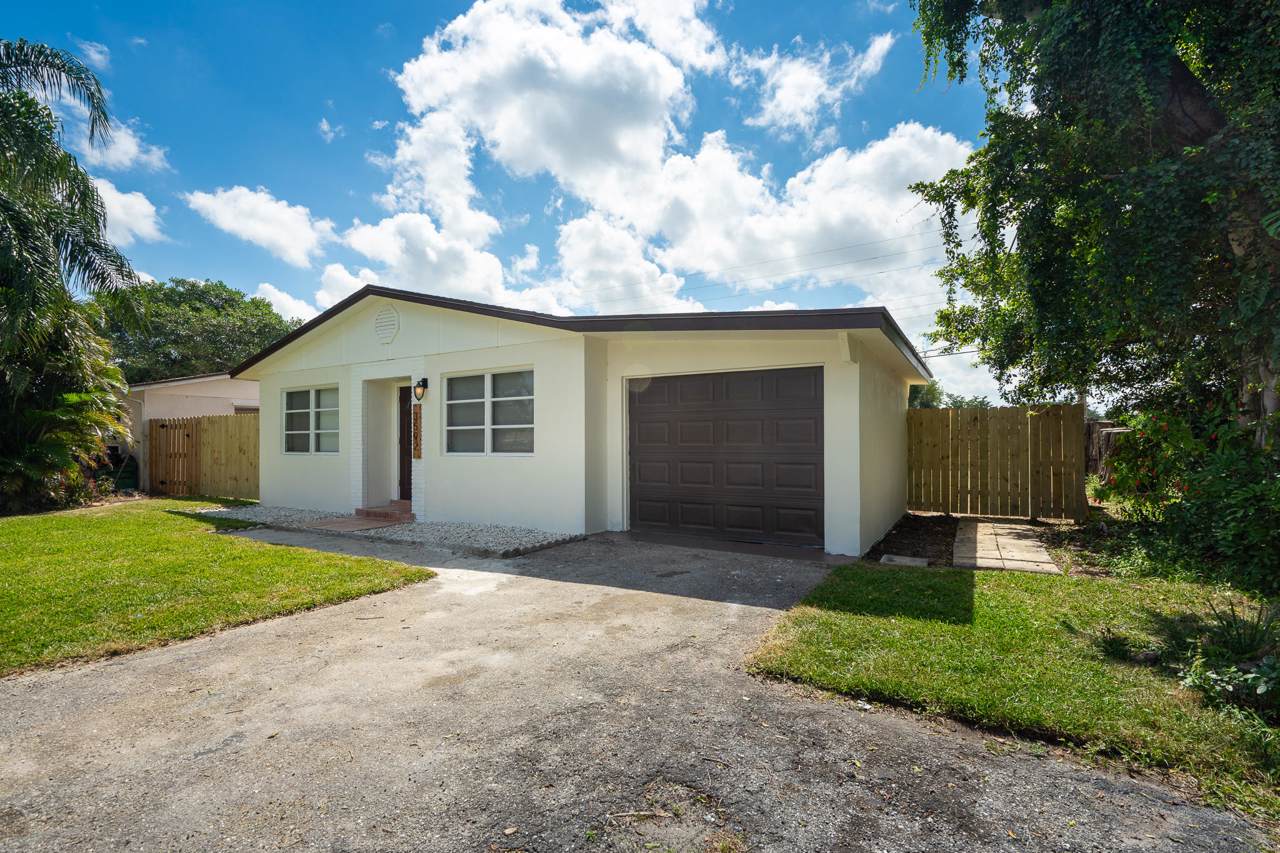 3592 Betty Ann Court - Photo 1