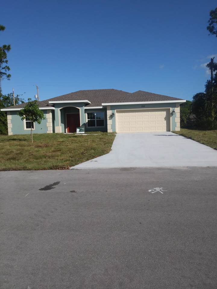 1725 Finch Lane - Photo 1