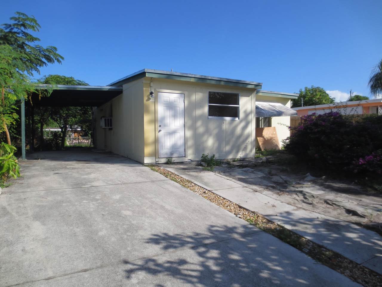 191 Hibiscus Tree Drive - Photo 1