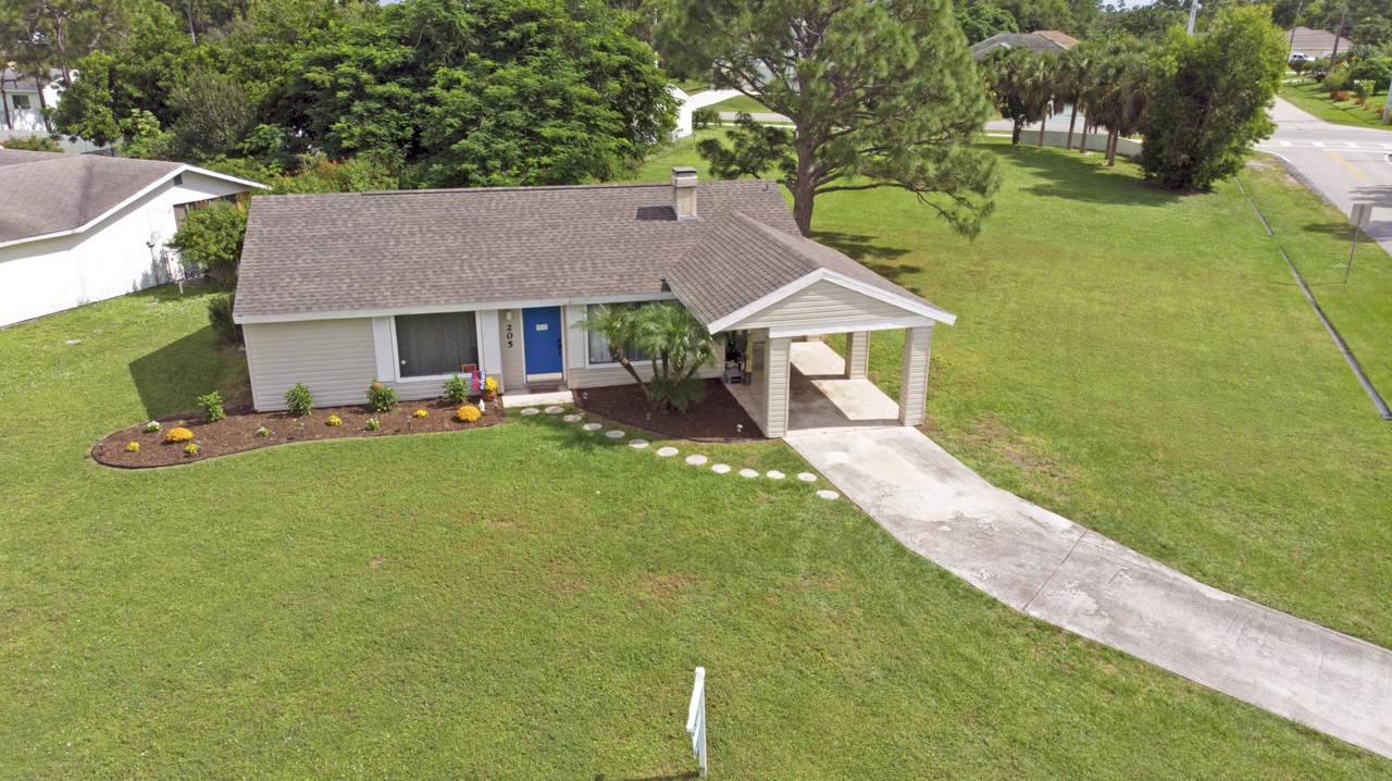 205 Kimball Circle - Photo 1