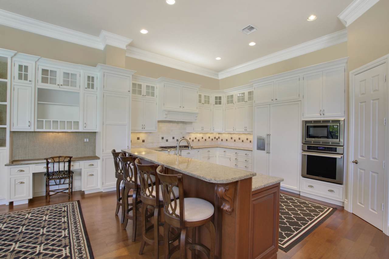 108 Siesta Way - Photo 1