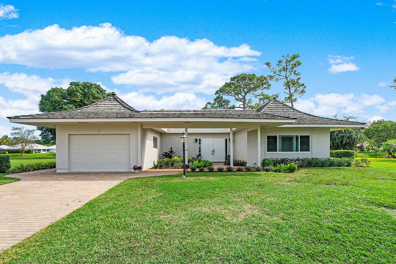 4624 Bonsai Drive - Photo 1