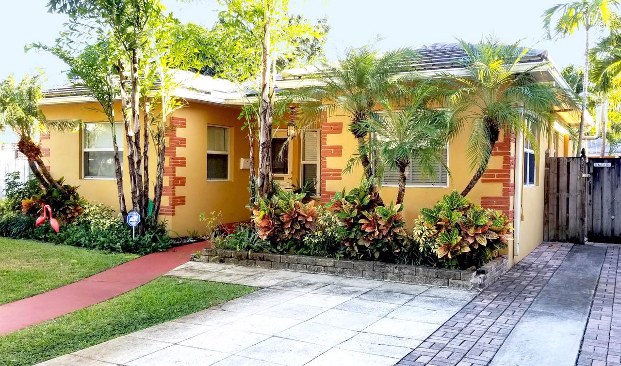 508 34th Street - Photo 1