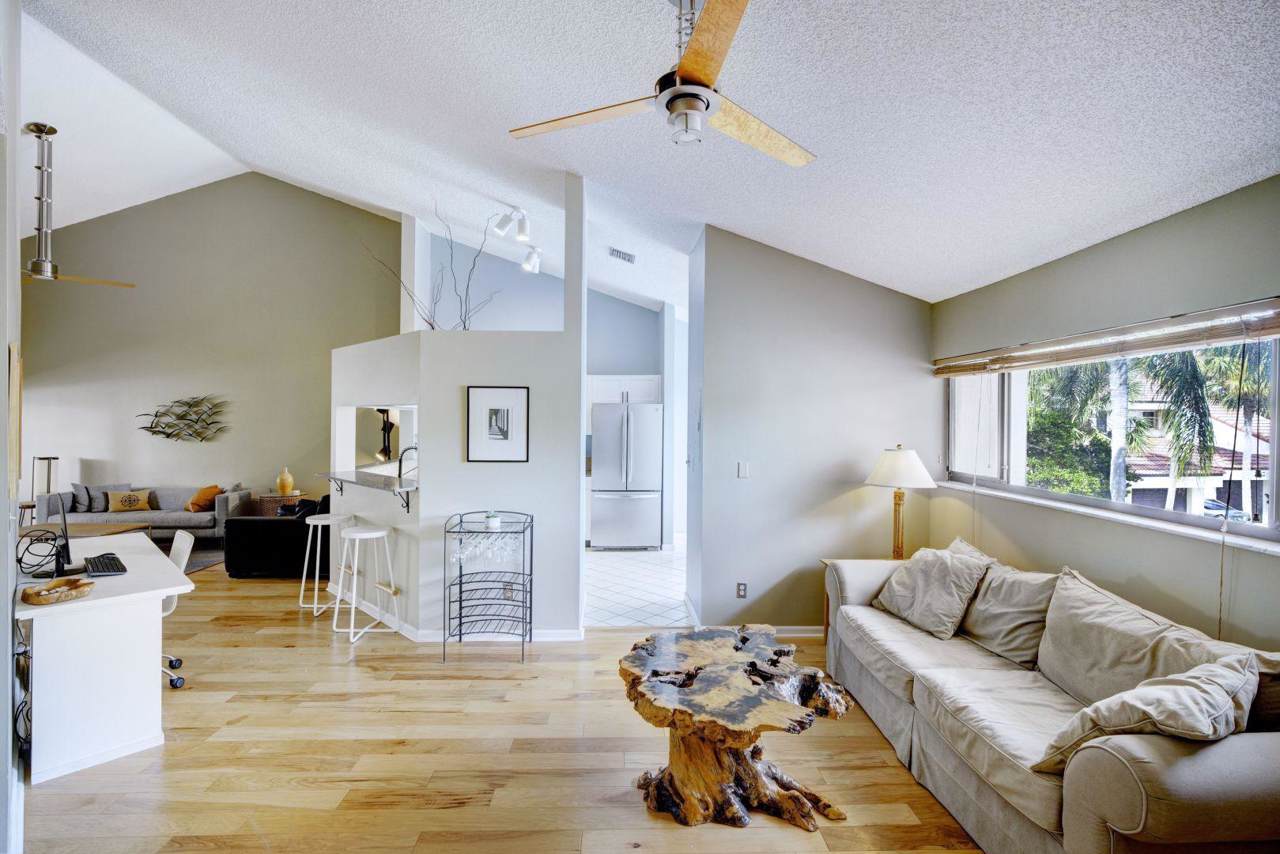 203 Sea Oats Drive - Photo 1
