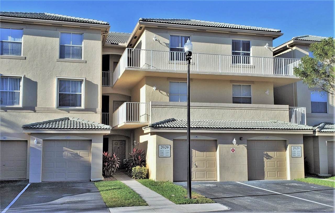 2020 Greenview Shores Boulevard - Photo 1