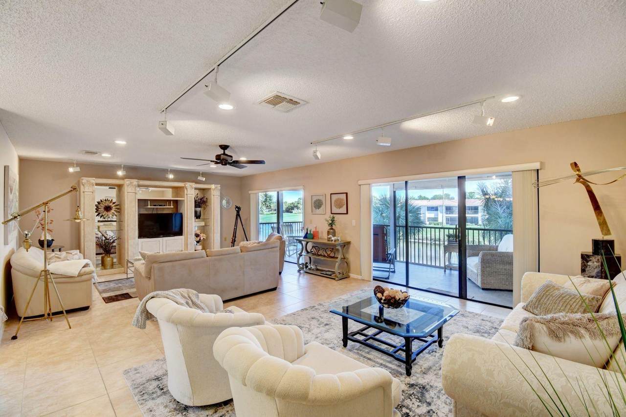37 Southport Lane - Photo 1
