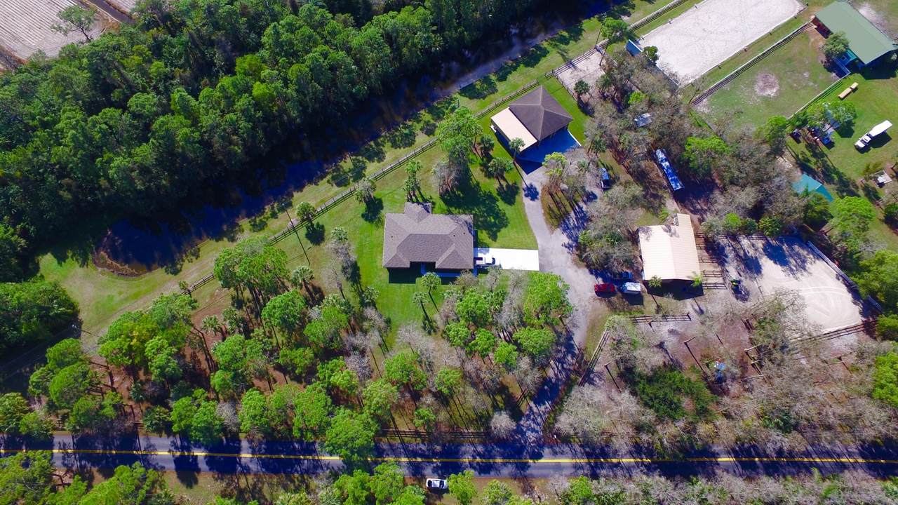 2065 Deer Run Boulevard - Photo 1