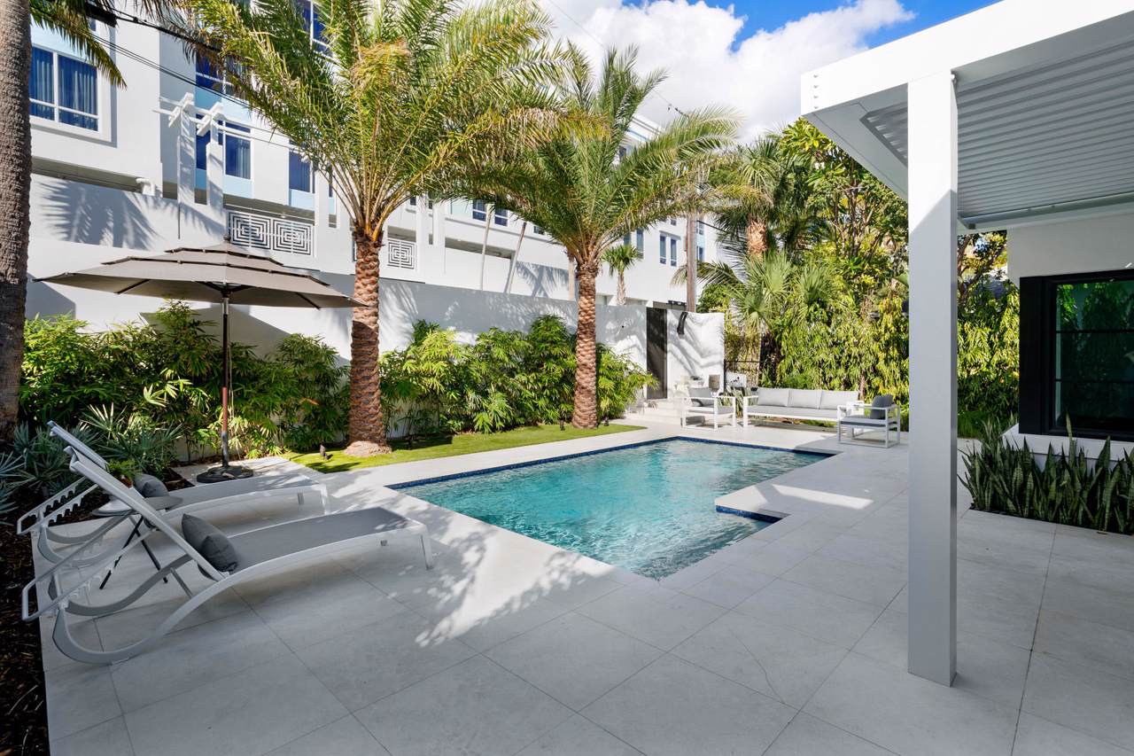 126 7th Avenue - Photo 1