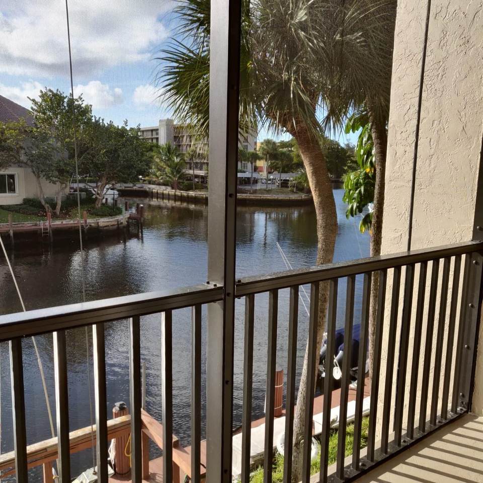 1 Royal Palm Way - Photo 1
