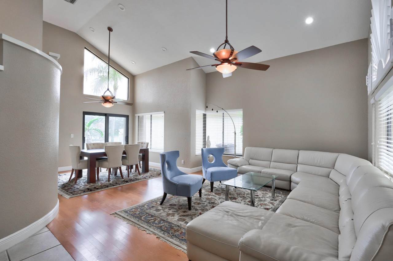 10697 Santa Laguna Drive - Photo 1