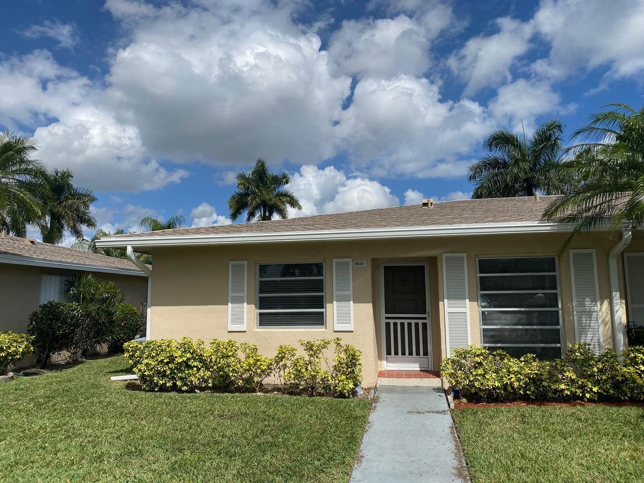 8623 Bella Vista Drive - Photo 1