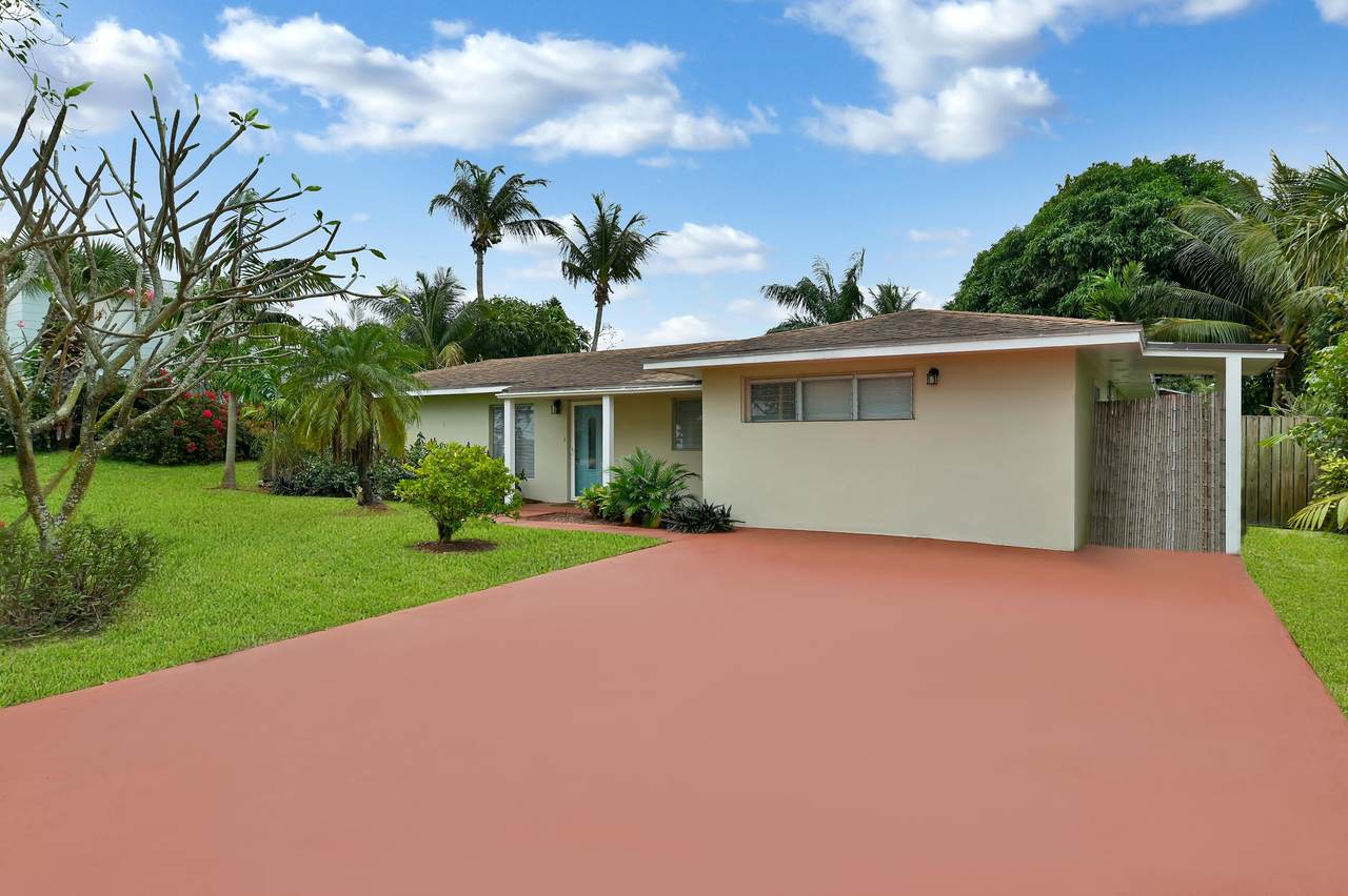 144 Coconut Road - Photo 1 144 Coconut Road - Photo 1