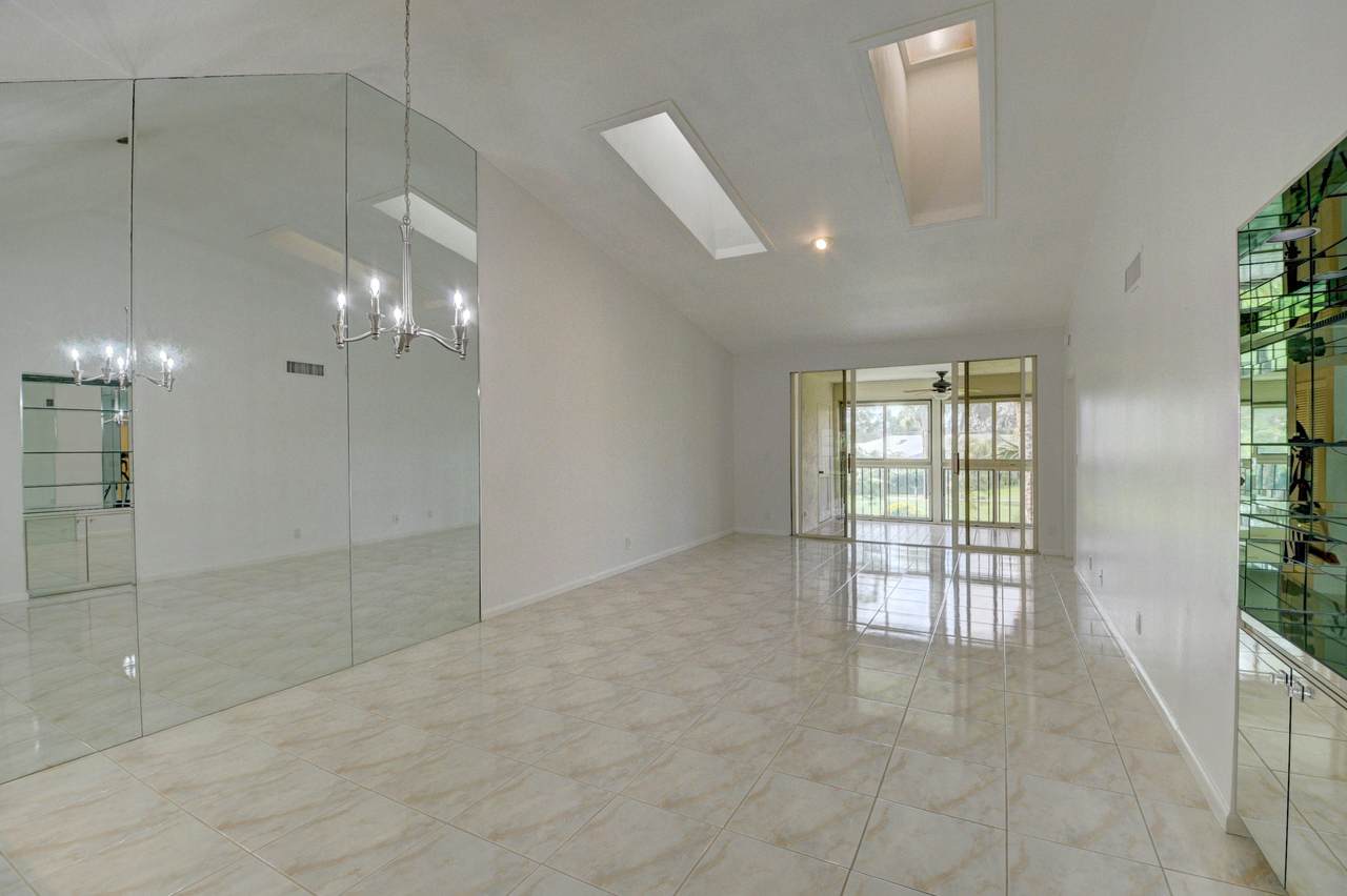 15822 Loch Maree Lane - Photo 1