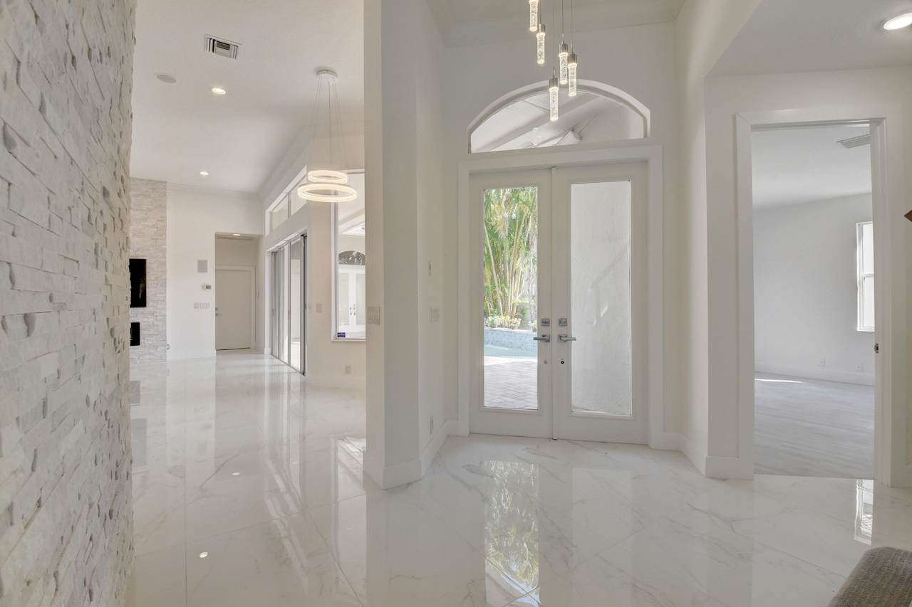 3295 53rd Circle - Photo 1