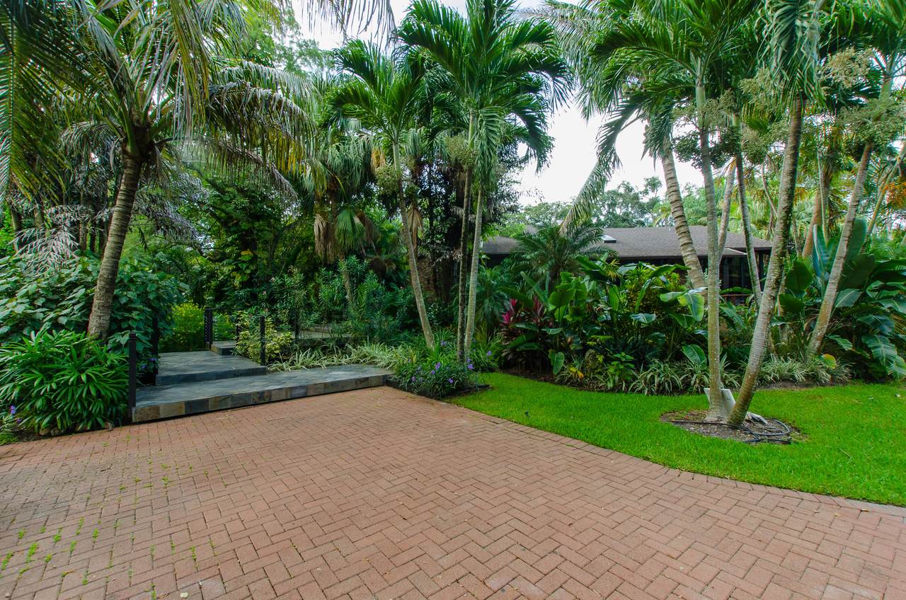 20906 Hamaca Court - Photo 1