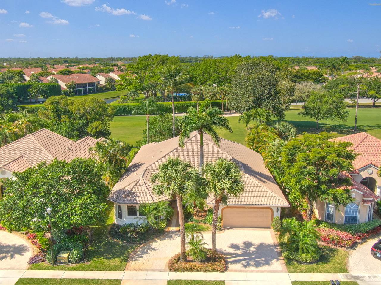 7727 La Corniche Circle - Photo 1