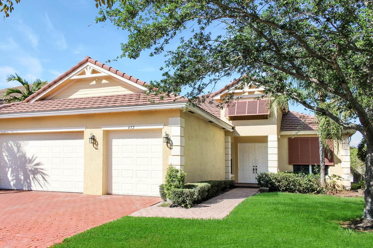 432 Saint Emma Drive - Photo 1