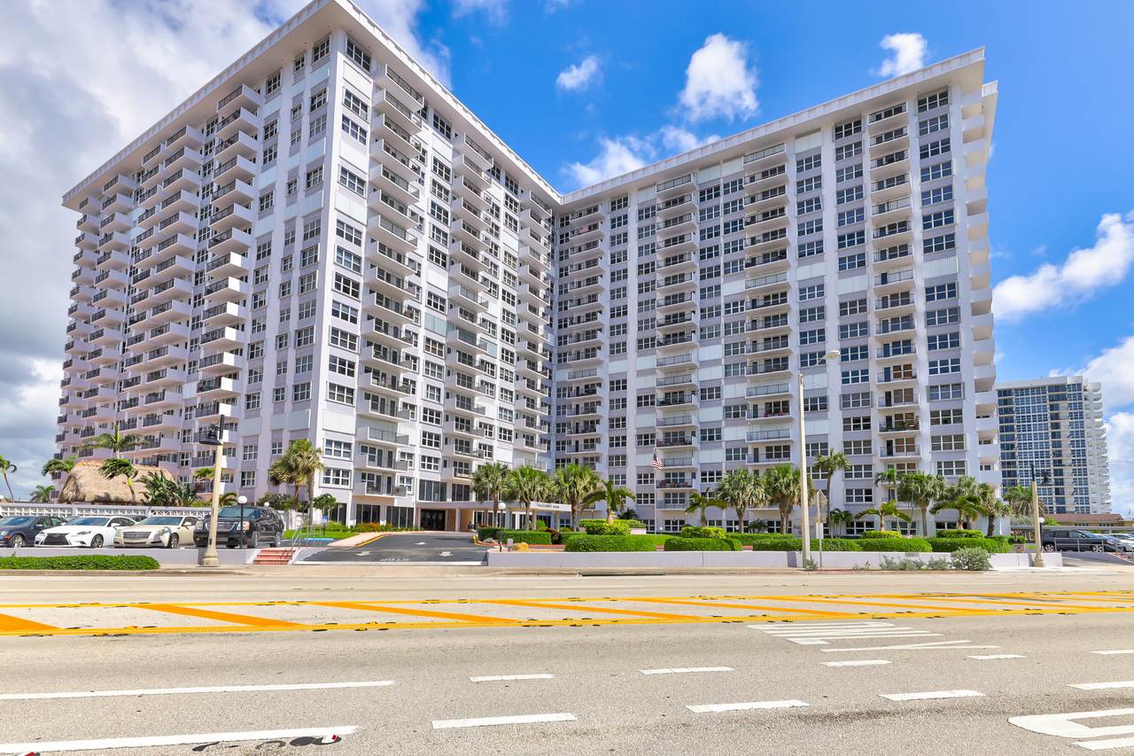 405 Ocean Boulevard - Photo 1