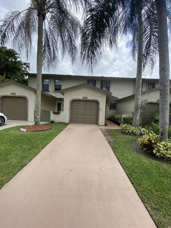 8904-G 22nd Street - Photo 1