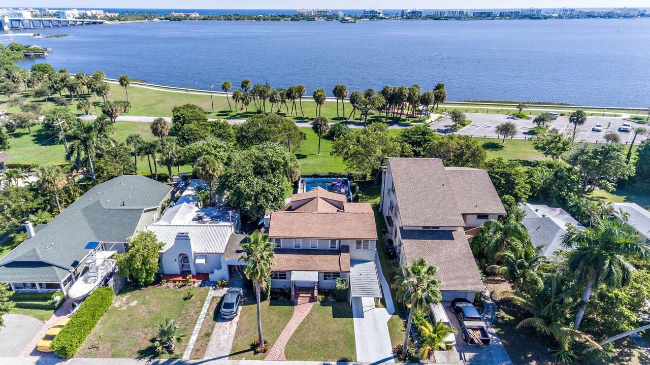 312 Lakeside Drive - Photo 1