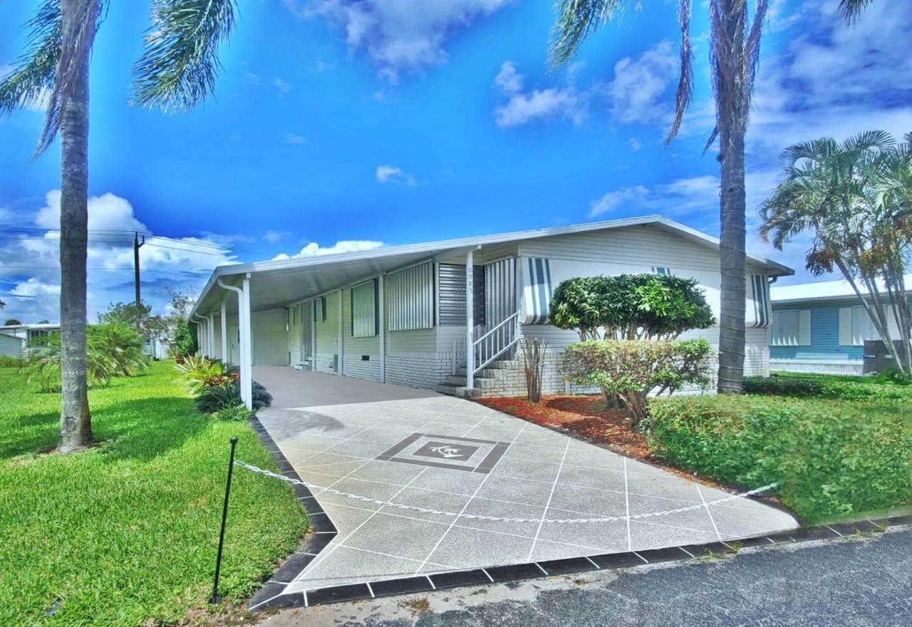 6985 43rd Trail - Photo 1