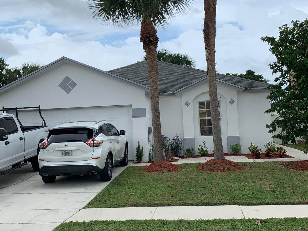 5612 Azalea Circle - Photo 1