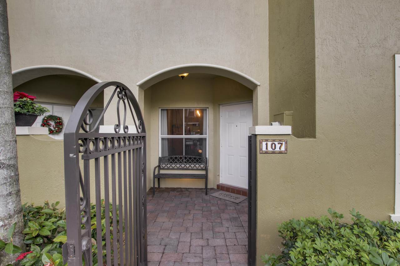 107 Lake Monterey Cr Circle - Photo 1