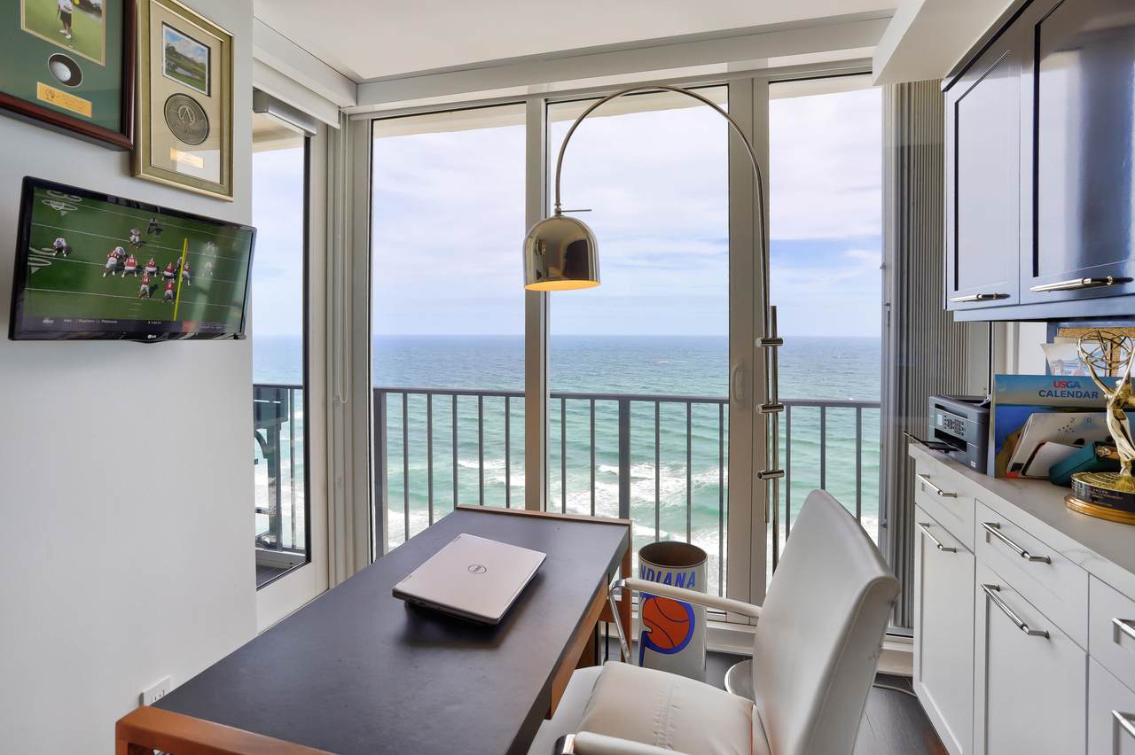 2800 Ocean Blvd - Photo 1