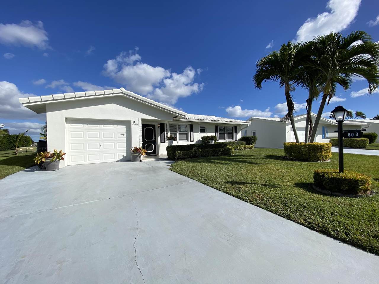 603 15th Street - Photo 1