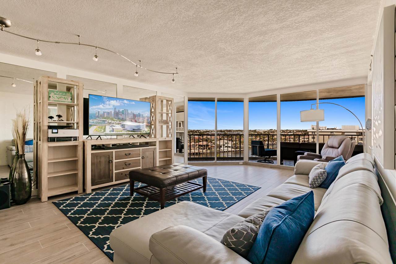 3210 Ocean Boulevard - Photo 1