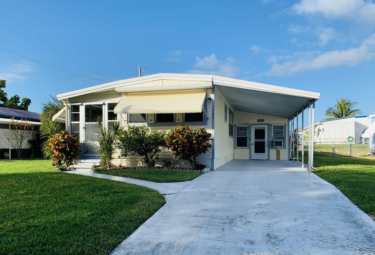 7460 Eagle Avenue - Photo 1