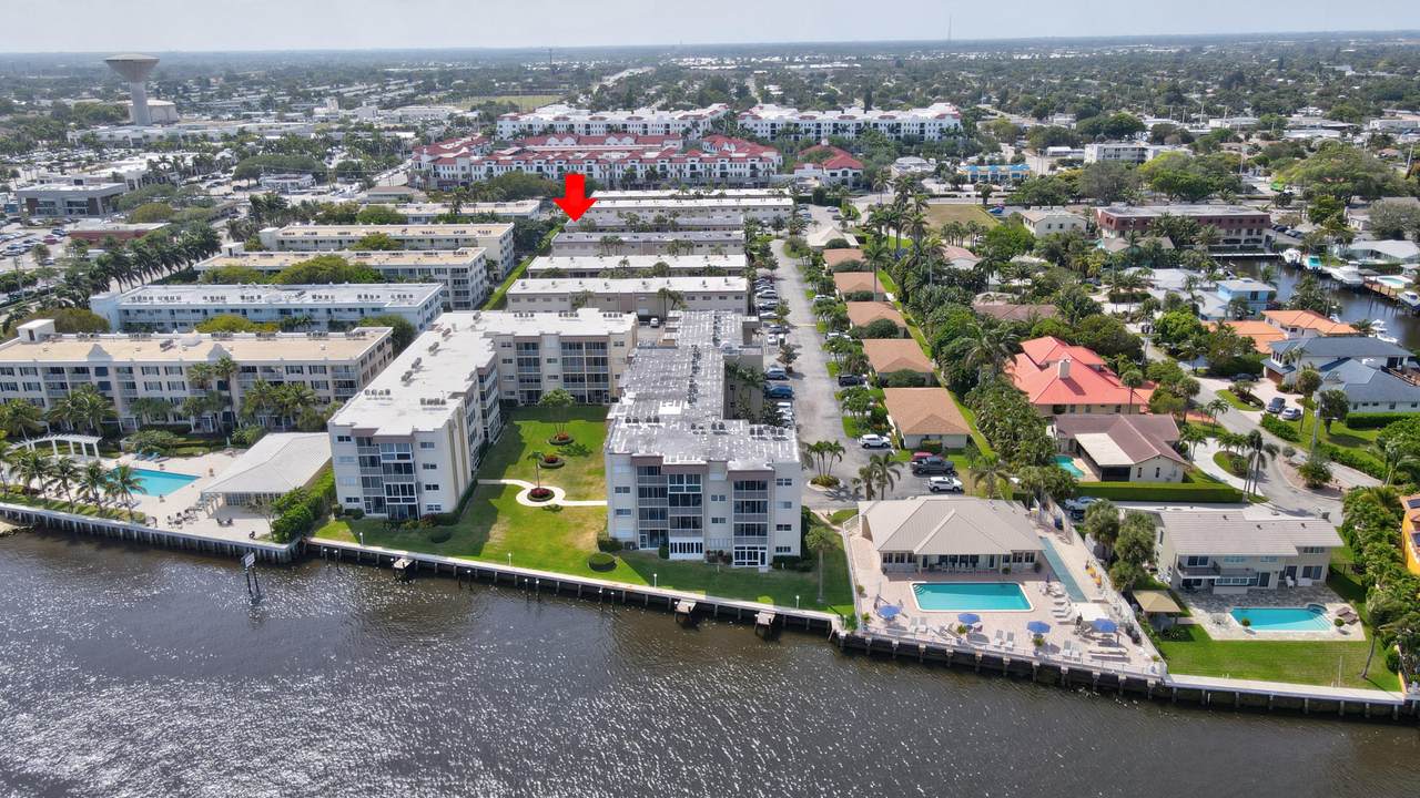 630 Snug Harbor Drive - Photo 1