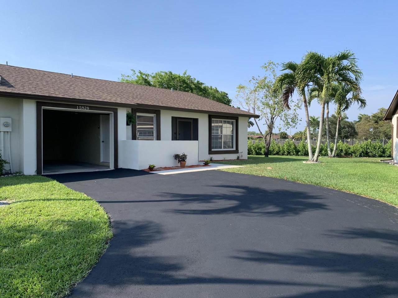 15828 Forsythia Circle - Photo 1