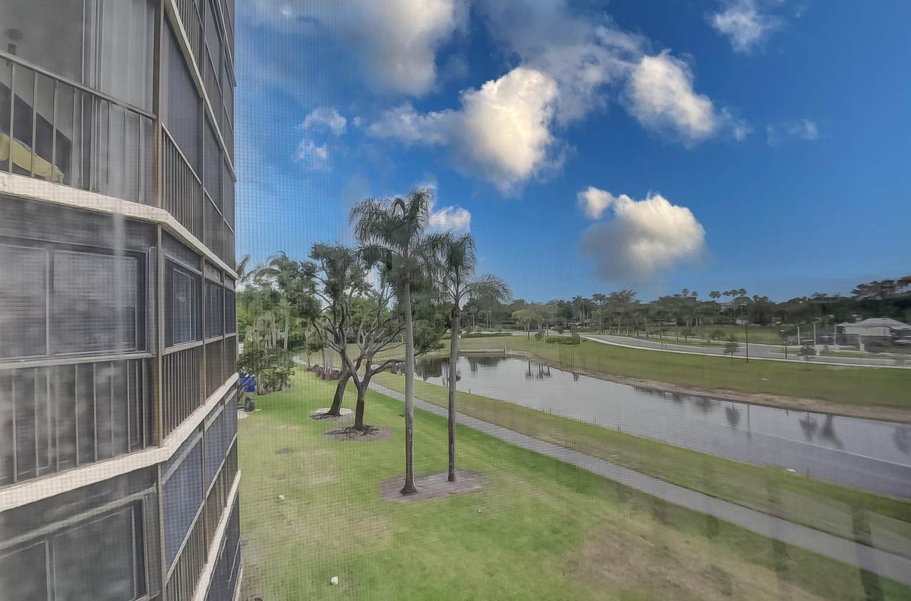 7380 Oriole 303 Boulevard - Photo 1