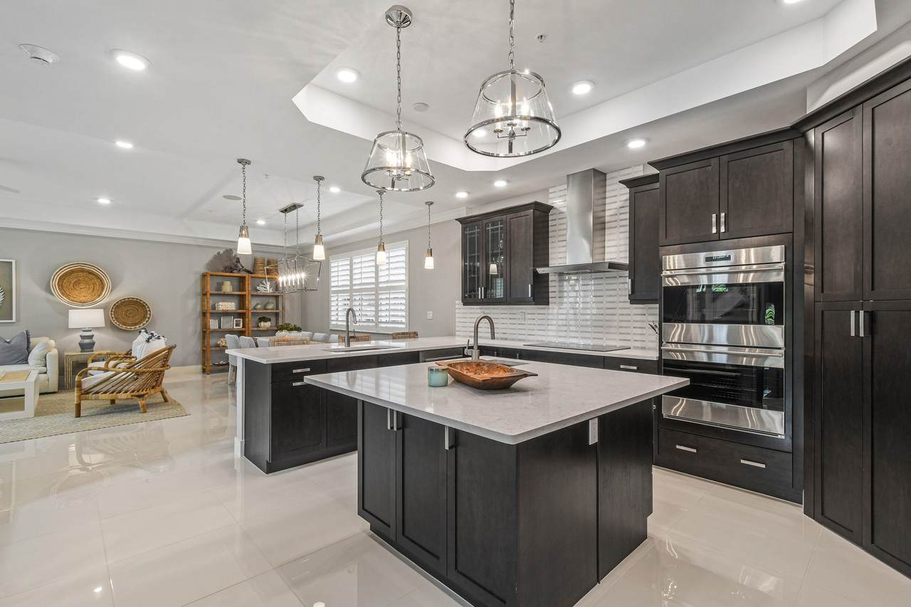1021 Harbor Villas Drive - Photo 1