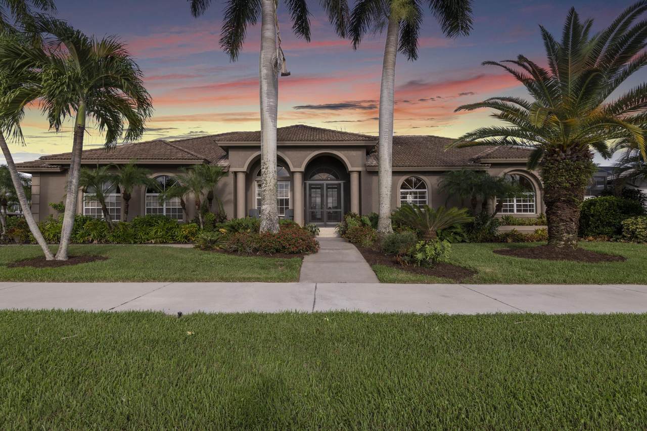 1811 Woodbine Court - Photo 1