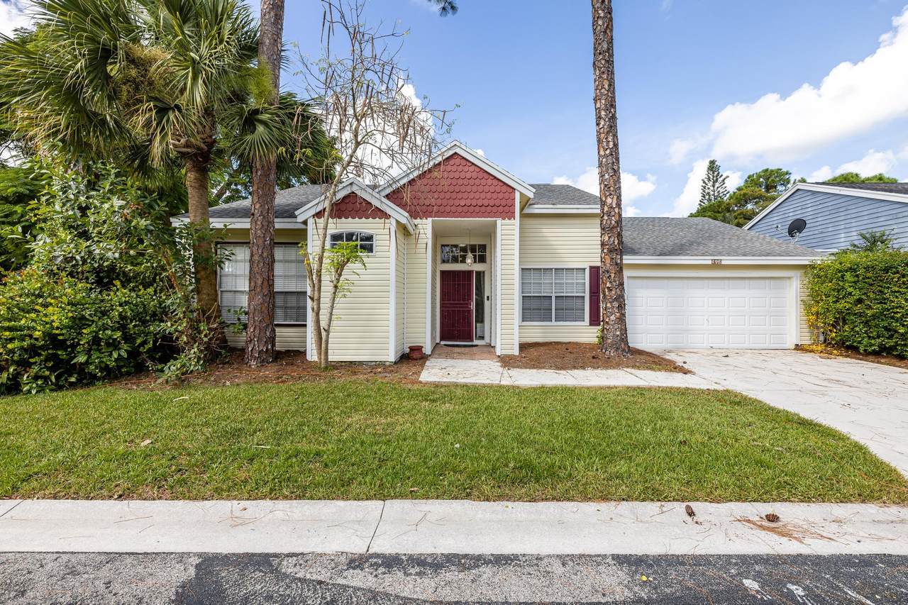 975 Red Parrot Lane - Photo 1