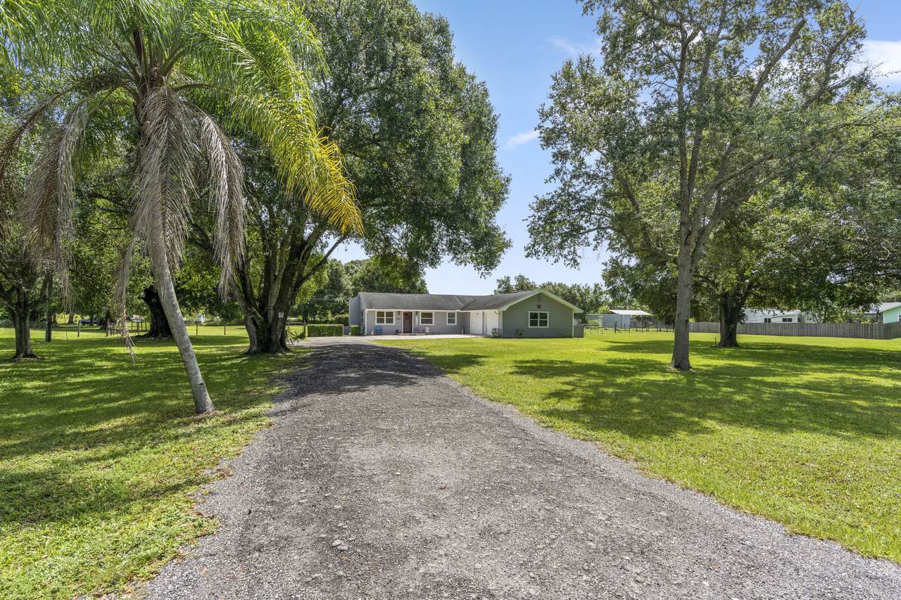 3070 Rogers Road - Photo 1