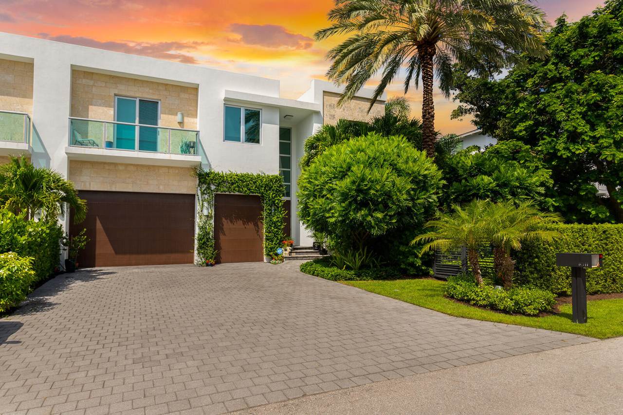 1011 Bucida Road - Photo 1
