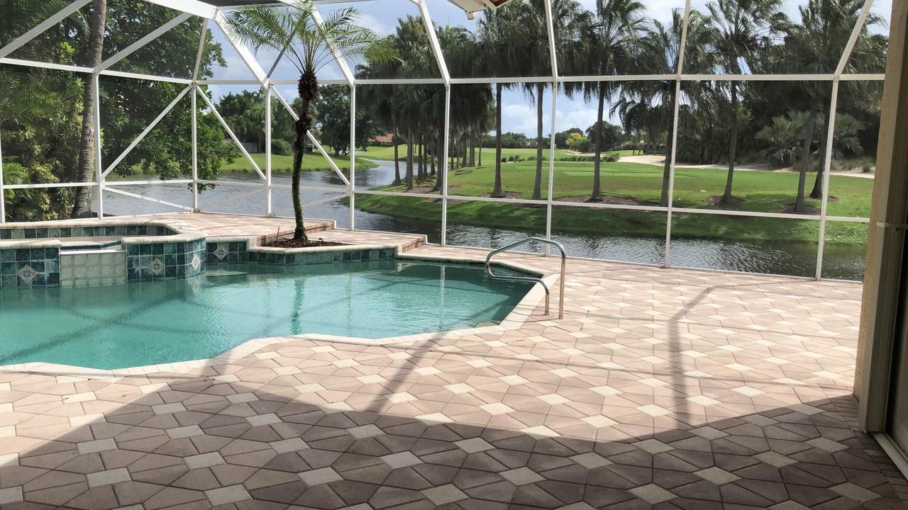 1957 Club Drive - Photo 1