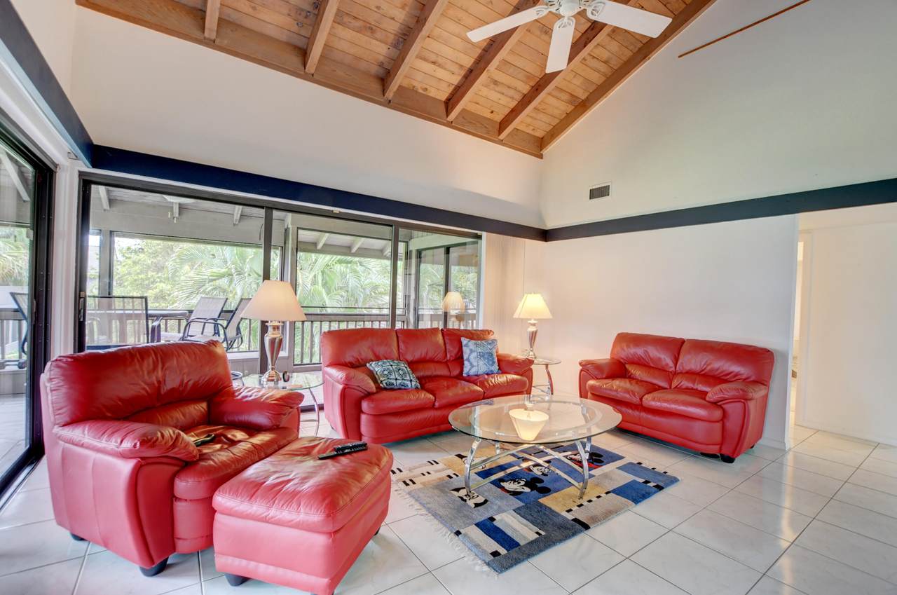 7107 Rain Forest Drive - Photo 1