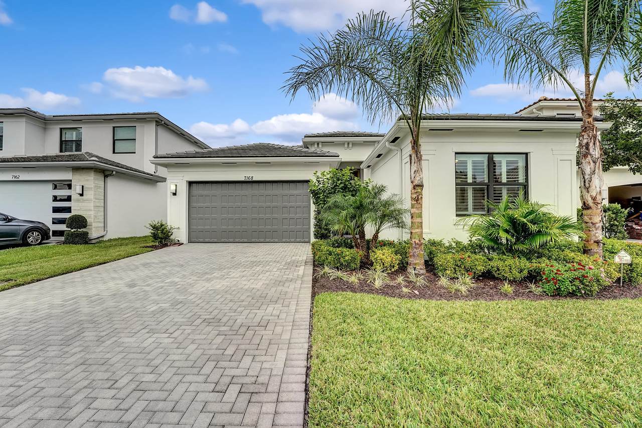 7168 Stella Lane - Photo 1