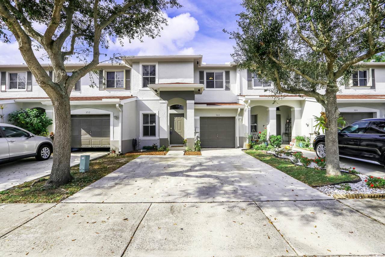388 Palm Villas Way - Photo 1