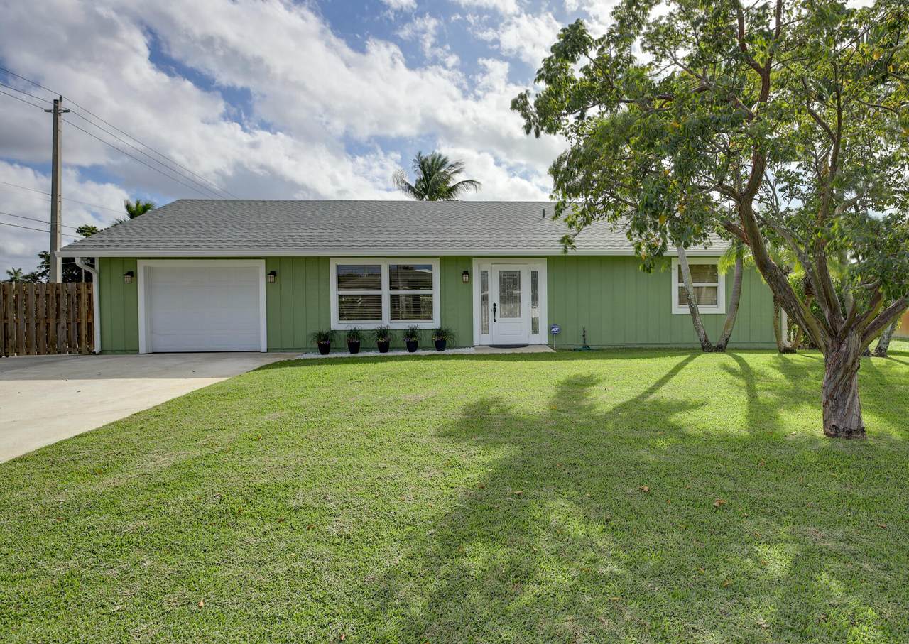 3020 Nautical Way - Photo 1