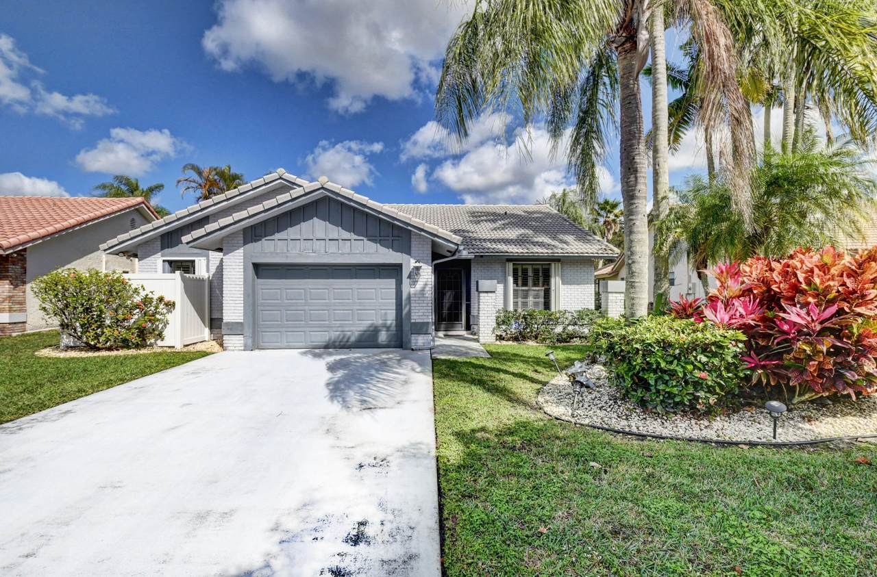 10119 Camelback Lane - Photo 1
