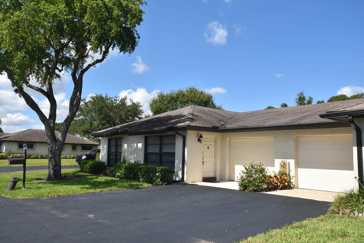 4675 Greentree Place - Photo 1