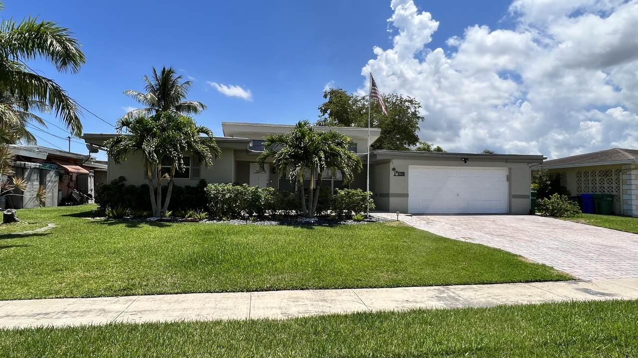 6288 Lakeshore Drive - Photo 1