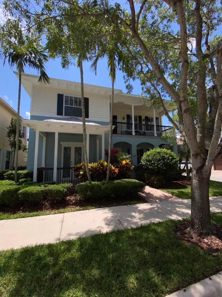 110 Inkberry Drive - Photo 1
