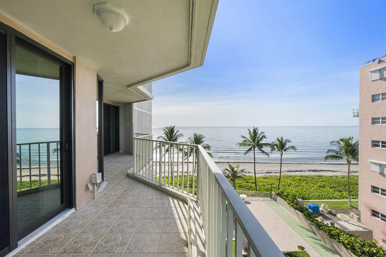 2917 Ocean Boulevard - Photo 1